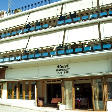 Stavrodromi Hotel Ігумениця Екстер'єр фото